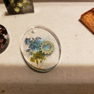 Resin jewelry